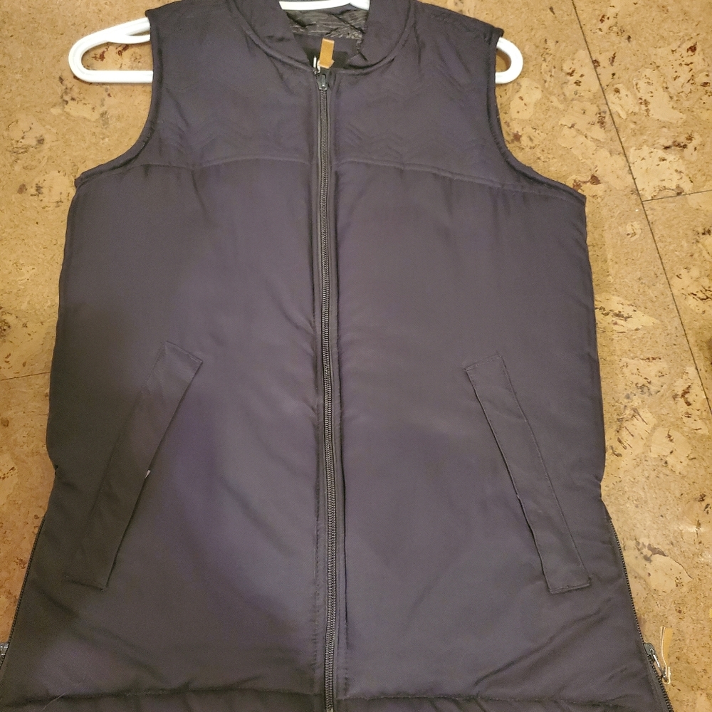 10 tree vest